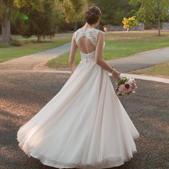 wedding dresses for tall ladies